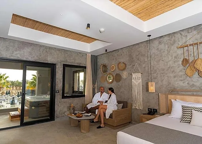 Sunrise Tucana Grand Select